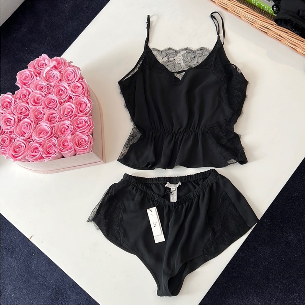 NWT Fleur du Mal Black Lace Cami Shorts Set XS small flaw